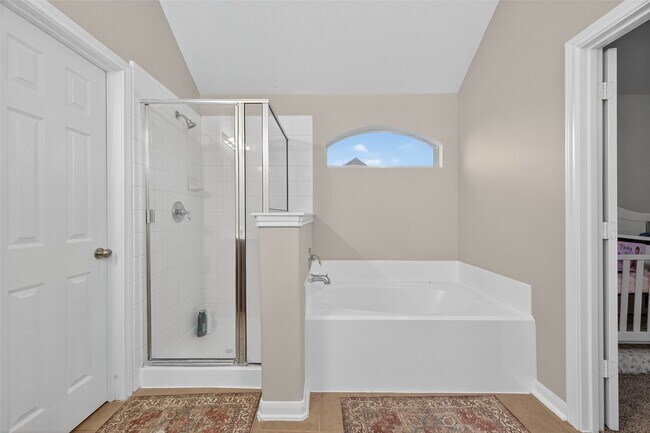 Building Photo - 12731 Heather Landing Ln