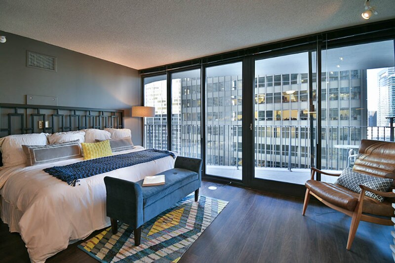 Primary Photo - 230 N Columbus Dr