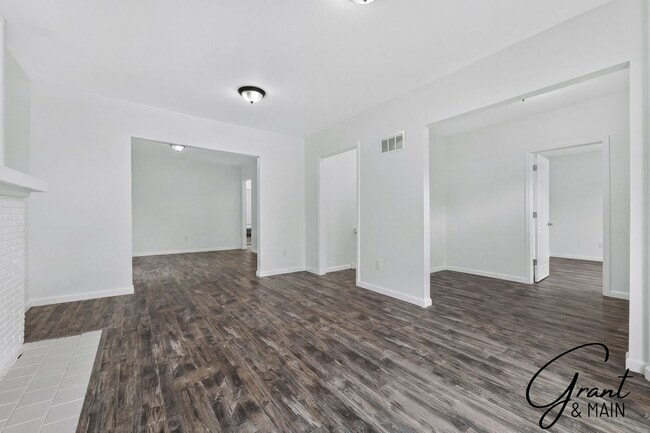 Building Photo - 1518 Lee Pl