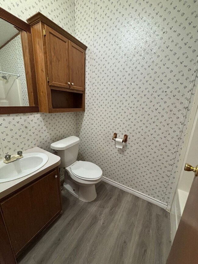 Building Photo - Beautiful 4 Bedroom Home in Blanchard!