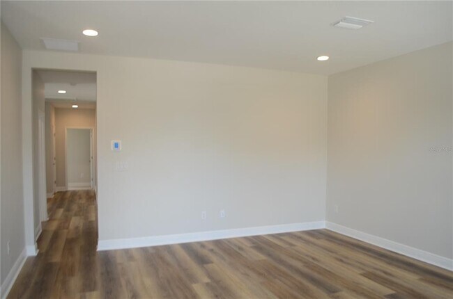 Building Photo - 35436 Big Hawk Dr