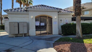 Building Photo - Affordable One of a Kind Furnished 2 Bed 2...