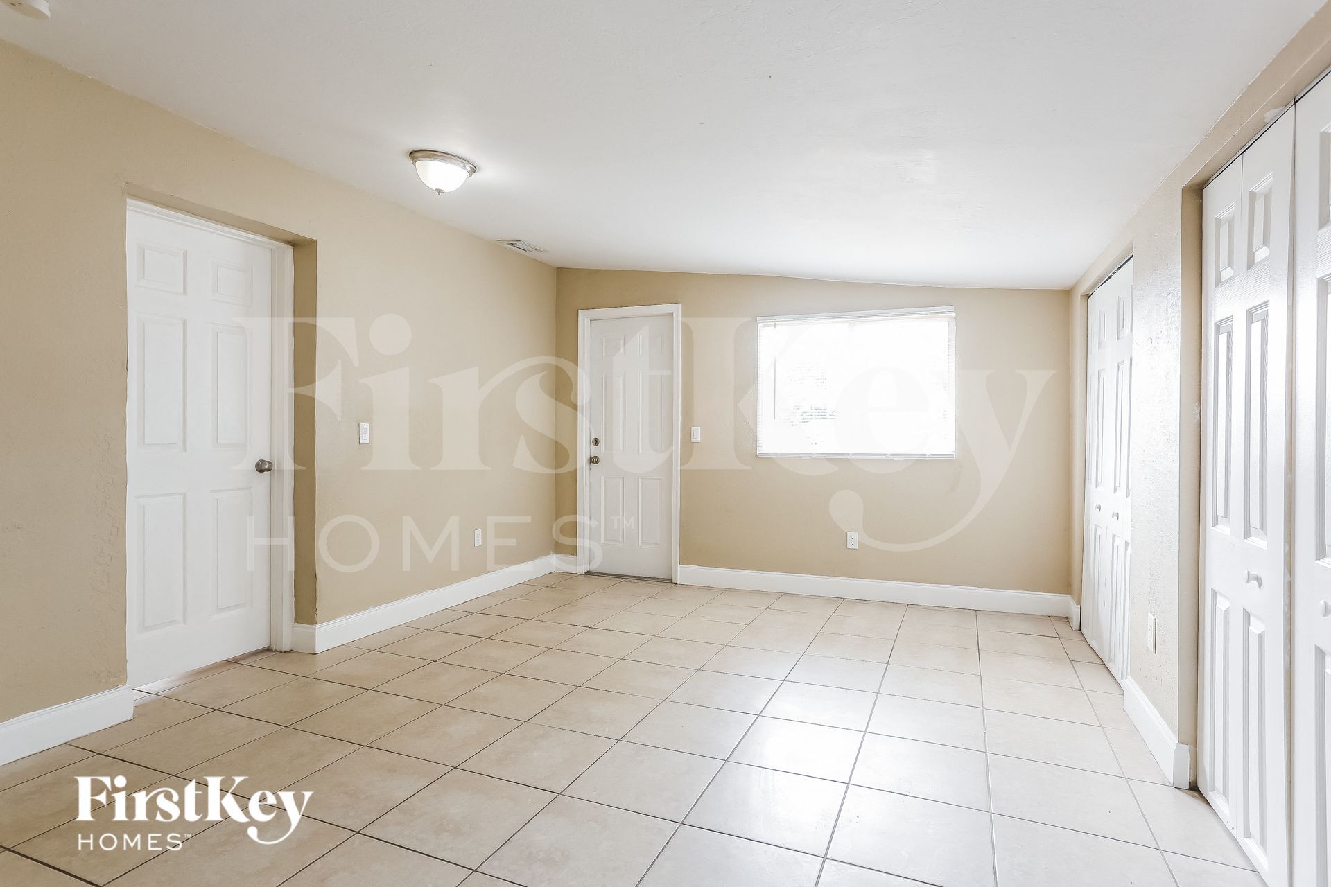 Building Photo - 4030 NW 8th Terrace