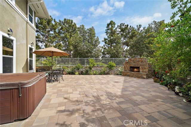 Building Photo - 22645 Hazeltine