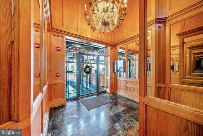 Building Photo - 1080 Wisconsin Ave NW