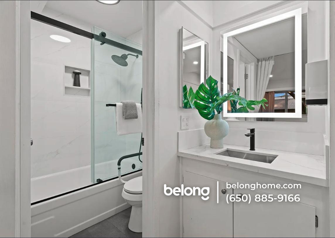 Building Photo - 500 W Middlefield Rd