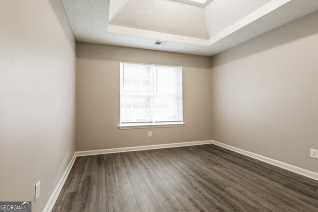 Building Photo - 7752 New Castle Way