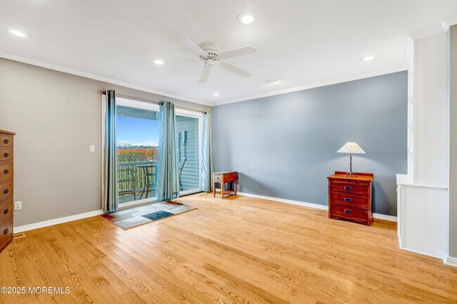 Building Photo - 85 E Water St