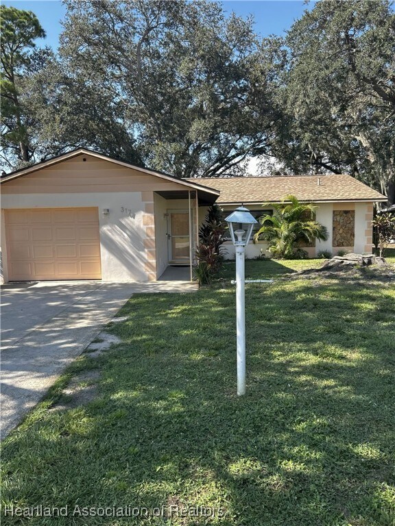 Primary Photo - 317 Loon Ave