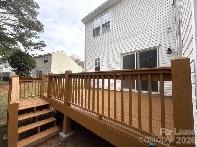 Building Photo - 12402 Bluestem Ln