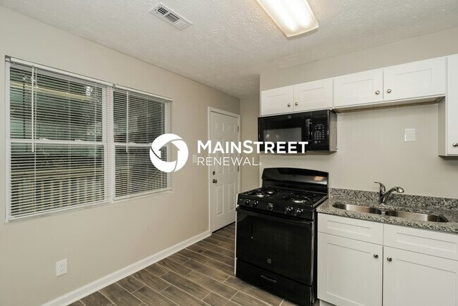 Building Photo - 4 Bedroom Pet-Friendly Home in ATLANTA, GA...