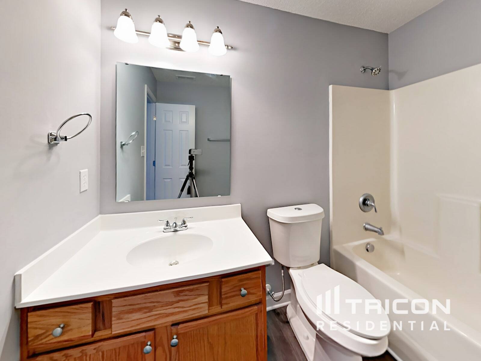 Building Photo - 2028 Beckwith Ln