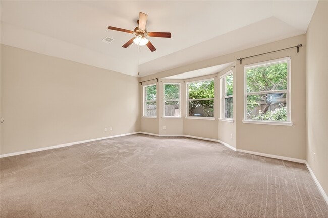 Building Photo - 111 Pheasant Run Dr