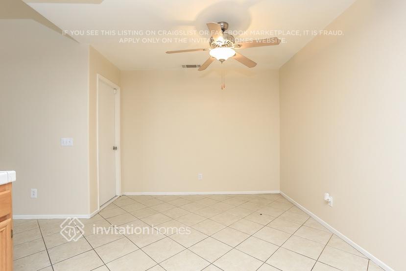 Building Photo - 44523 Galicia Dr