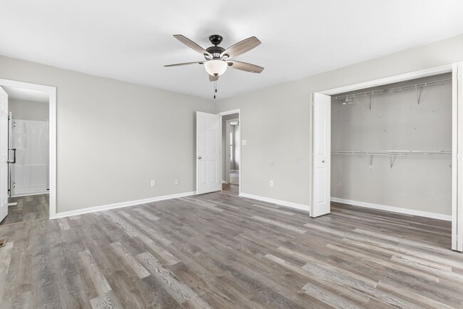 Building Photo - 5 Longleaf Ct
