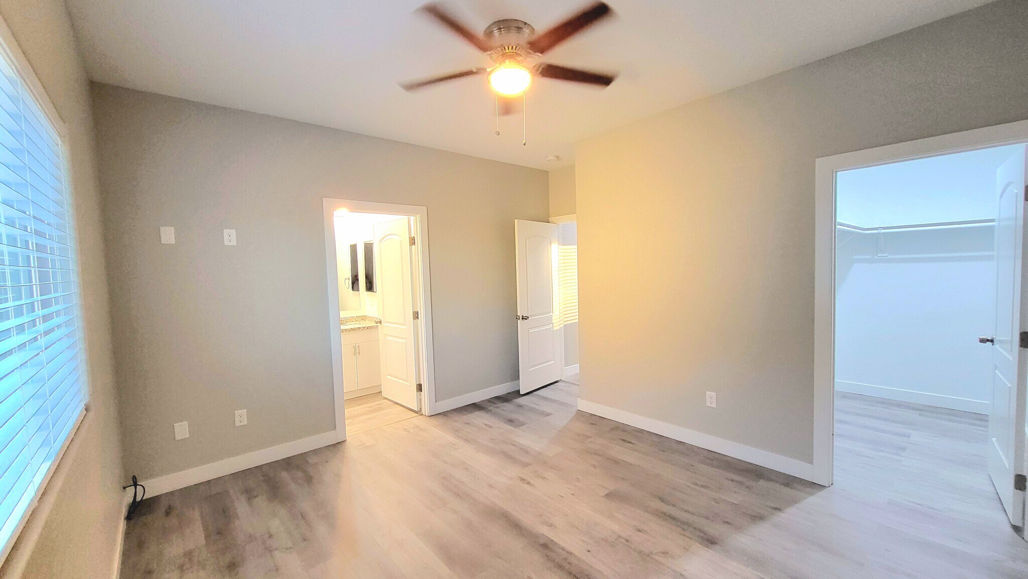 Building Photo - 620 San Lorenzo St