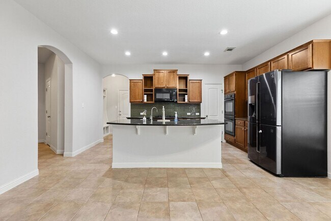 Building Photo - 2430 Santa Barbara Loop