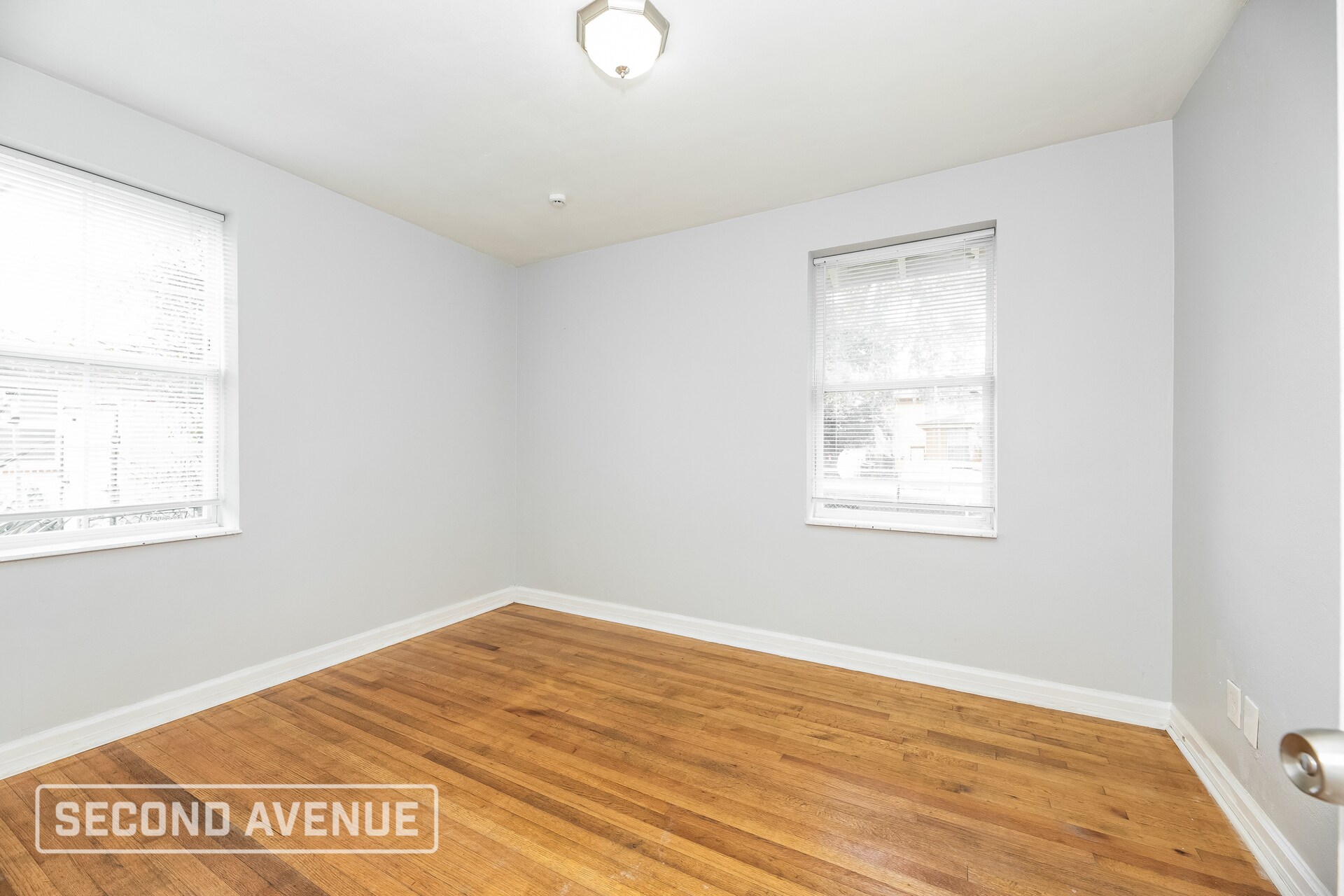 Building Photo - 2214 Wilson St