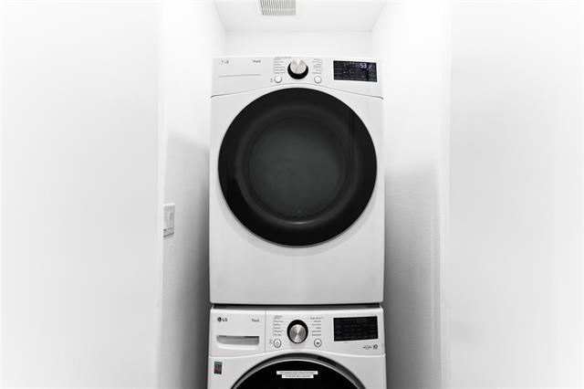 Building Photo - 1906 Annex Ave