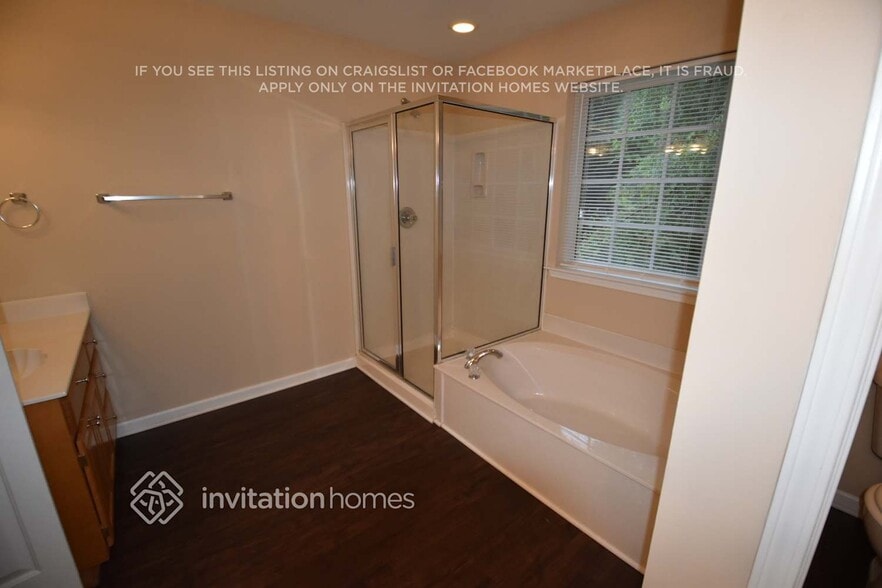 Building Photo - 12515 Ivey Creek Dr
