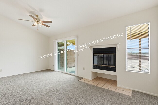 Building Photo - 9960 E Banister Dr