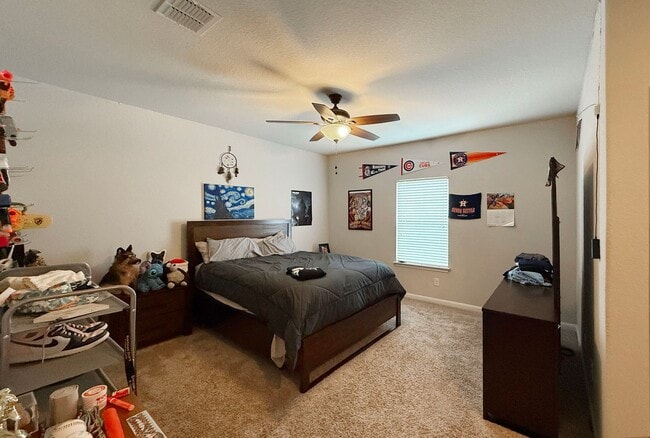 Building Photo - Beautiful 4/3.5 Home Available In Northwest San Antonio!