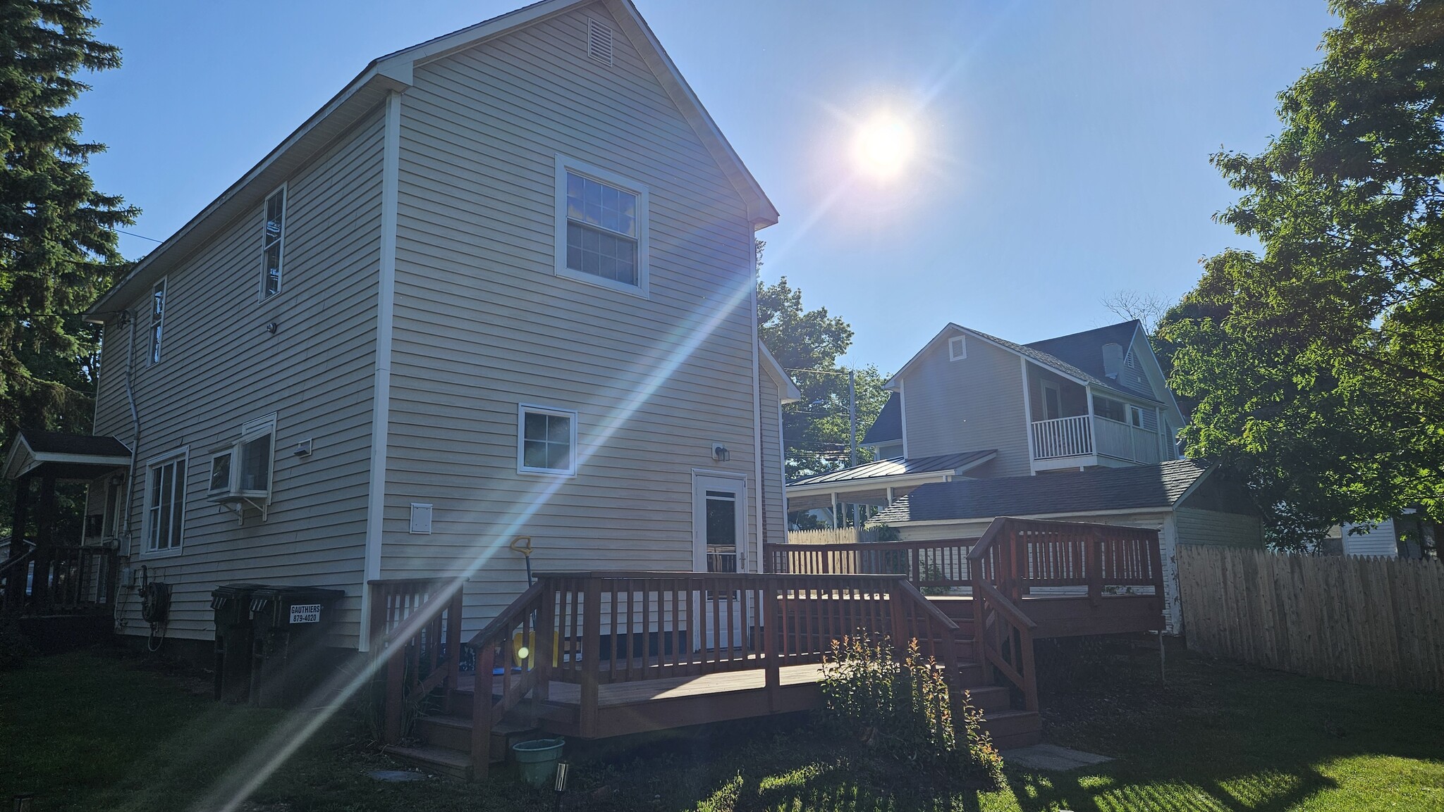 Building Photo - 35 Jackson St