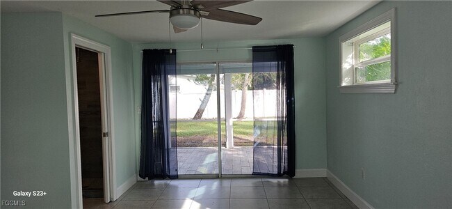 Building Photo - 1626 Grace Ave