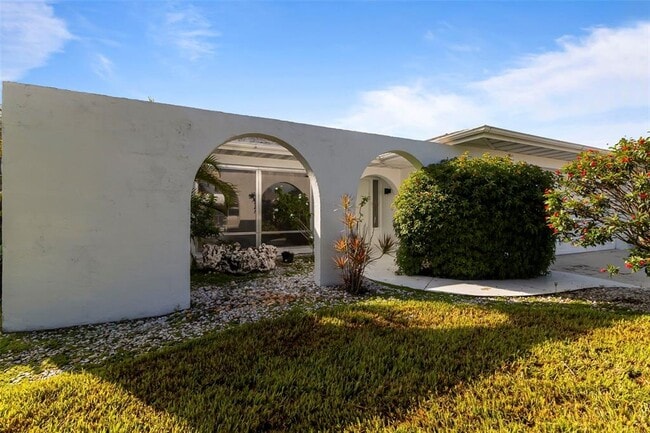 Building Photo - 1708 Claw Ct