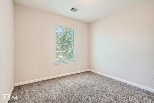 Building Photo - 514 Remington Glen Ct