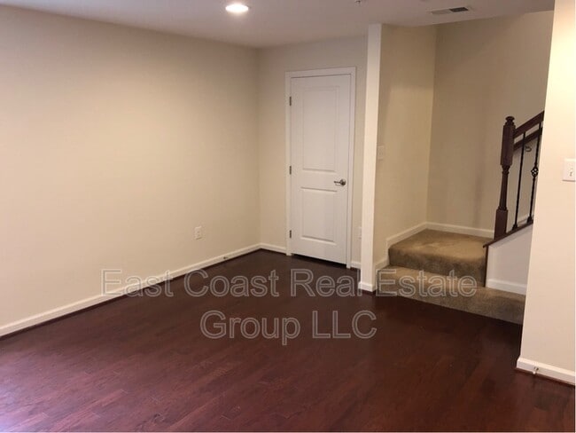 Building Photo - 9126 Landon House Ln