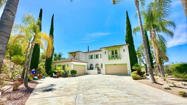 Building Photo - Stunning Two-Story Estate Home in the Gated and Lovely Champagne Crest Community of Fallbrook!