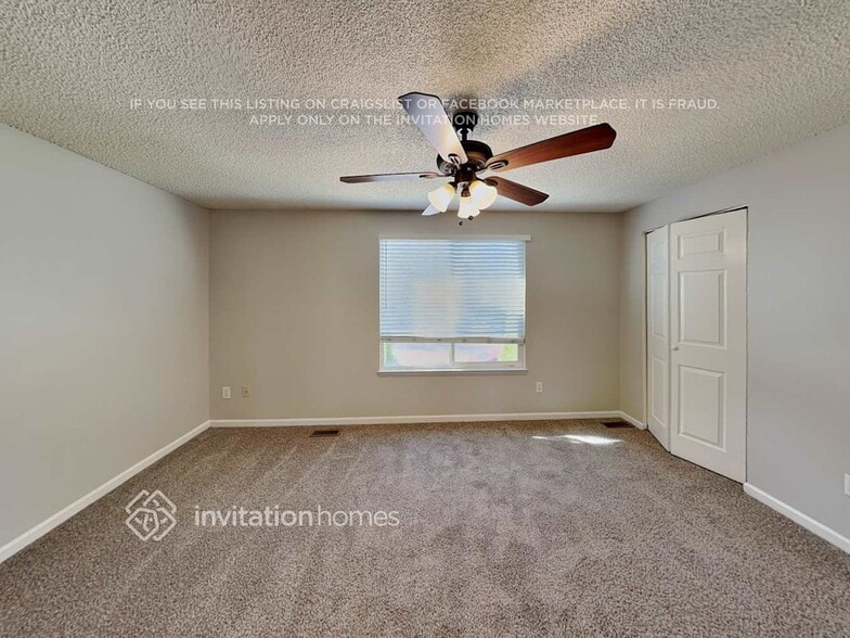 Building Photo - 5174 Sable St