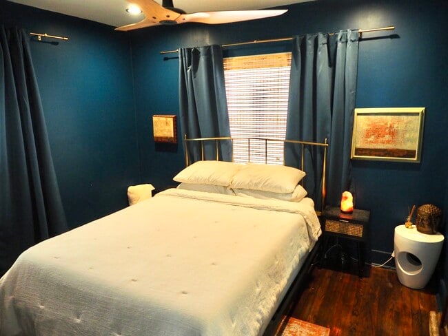 Primary Bedroom - 1402 Eva St