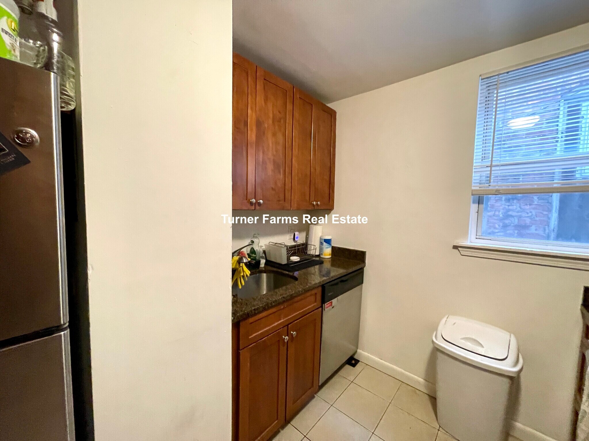 Building Photo - 10 Parker Hill Ave