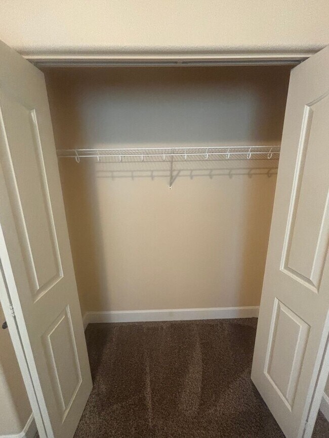 Building Photo - 6740 N Spurwing Loop