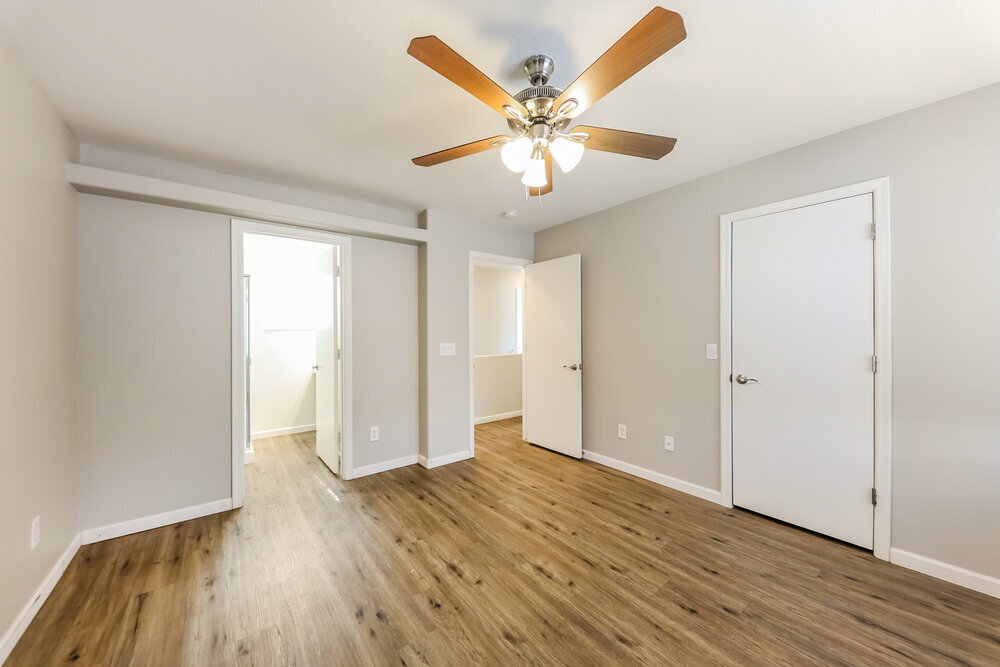 Building Photo - 12754 W Cherry Hills Dr