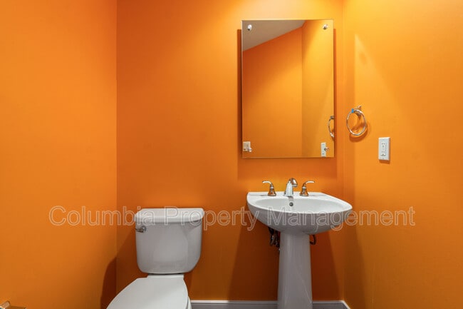 Building Photo - 4516 Kennedy St