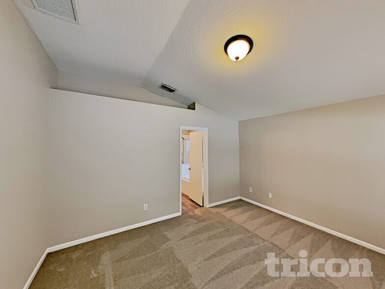 Building Photo - 12932 Early Run Ln