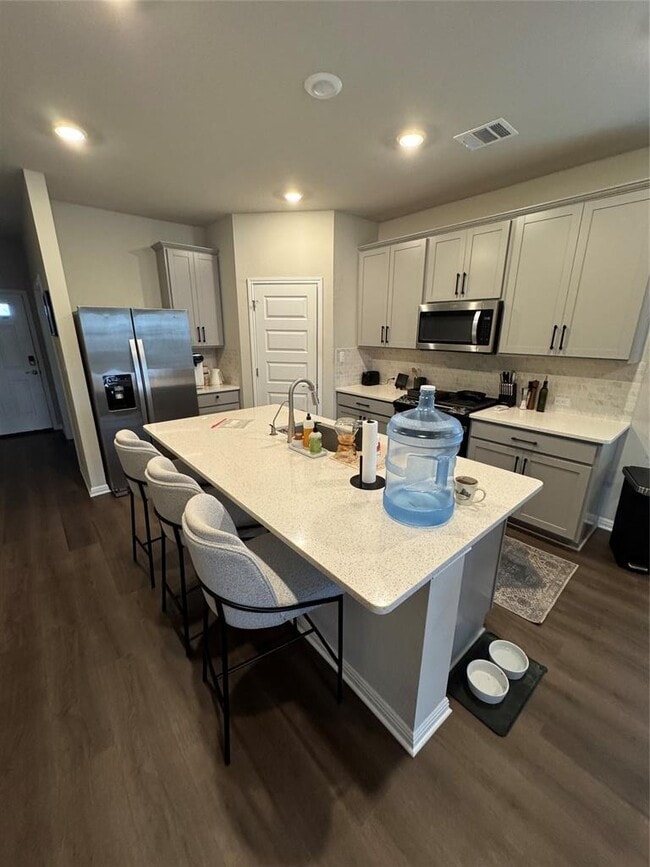 Building Photo - 429 El Capitan Lp