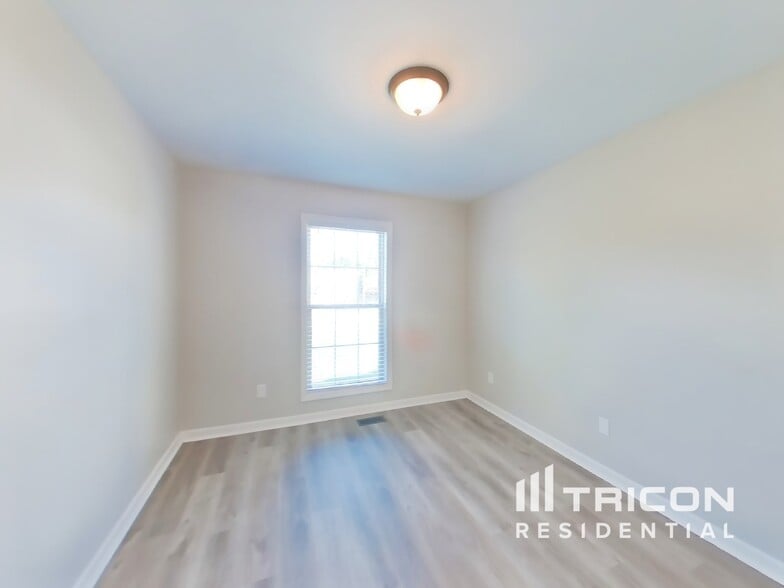 Building Photo - 6009 Plateau Ct