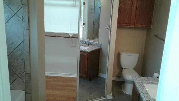 Building Photo - 4748 Bracken Dr