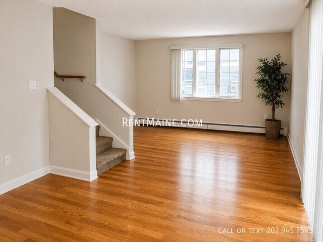 Building Photo - 307 Garland St