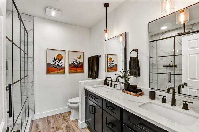 Building Photo - 4830 N 65th St