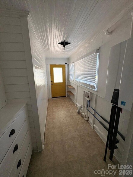 Building Photo - 116 Cabarrus Ave E