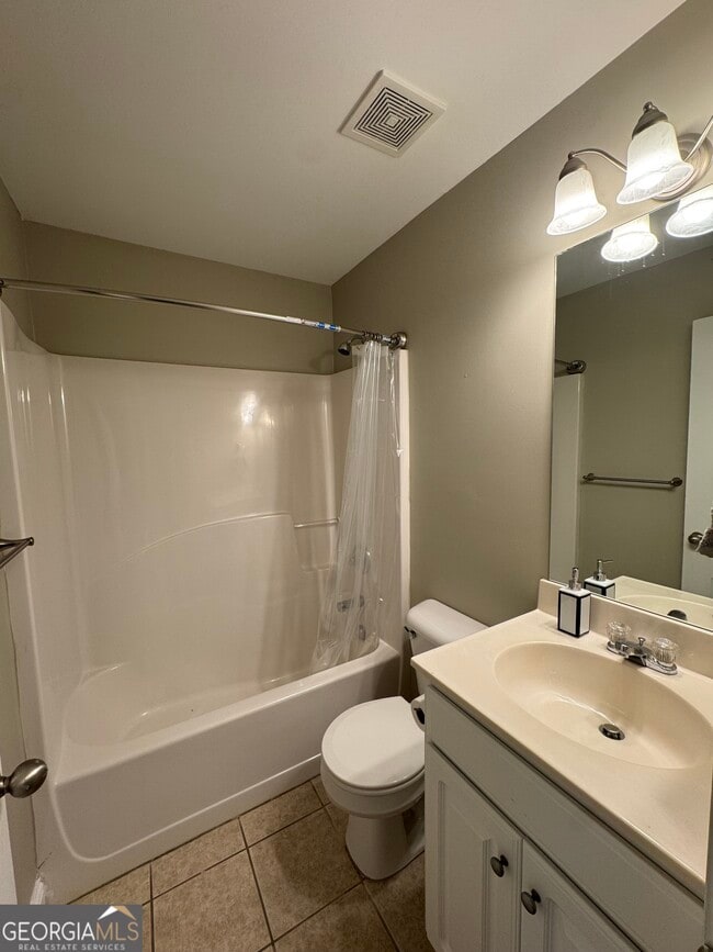 Building Photo - 255 Oconee River Cir