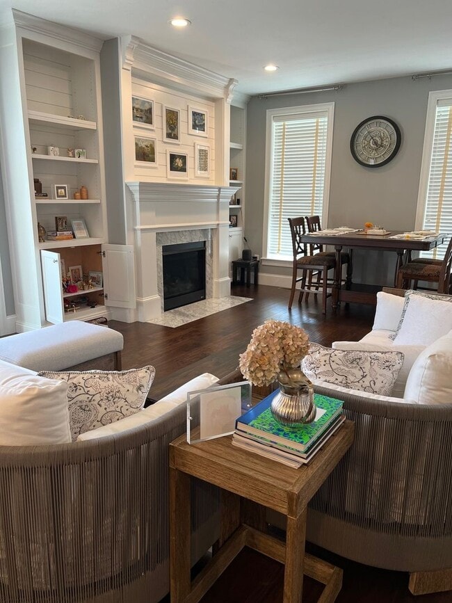 Building Photo - Charming 2BR House in Norfolk