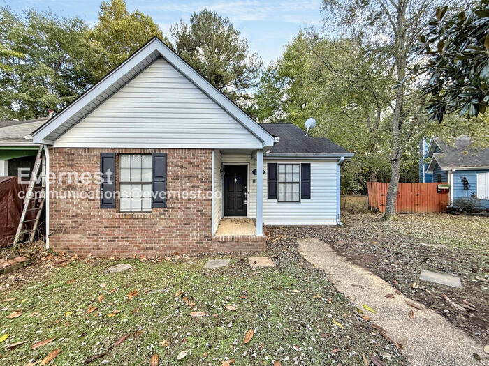 Building Photo - 615 Cahaba Manor Trail