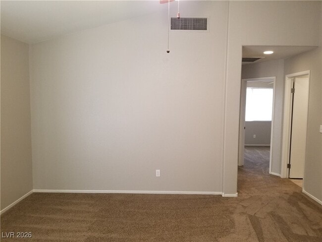 Building Photo - 305 Windmere St