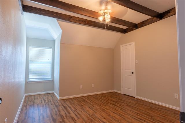 Building Photo - 1609 Clearwater Dr